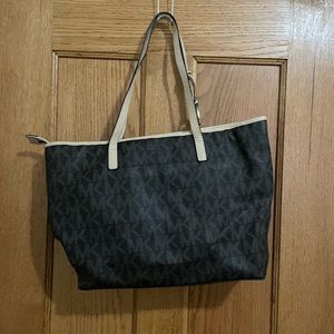 Classic Michael Kors purse